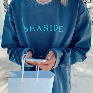 seaside navy and white crewneck